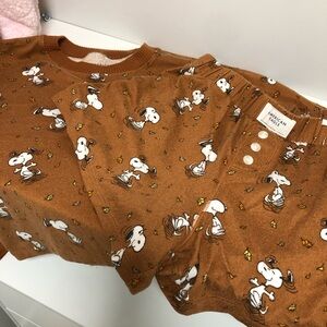 American Eagle Fall Snoopy Pajamas